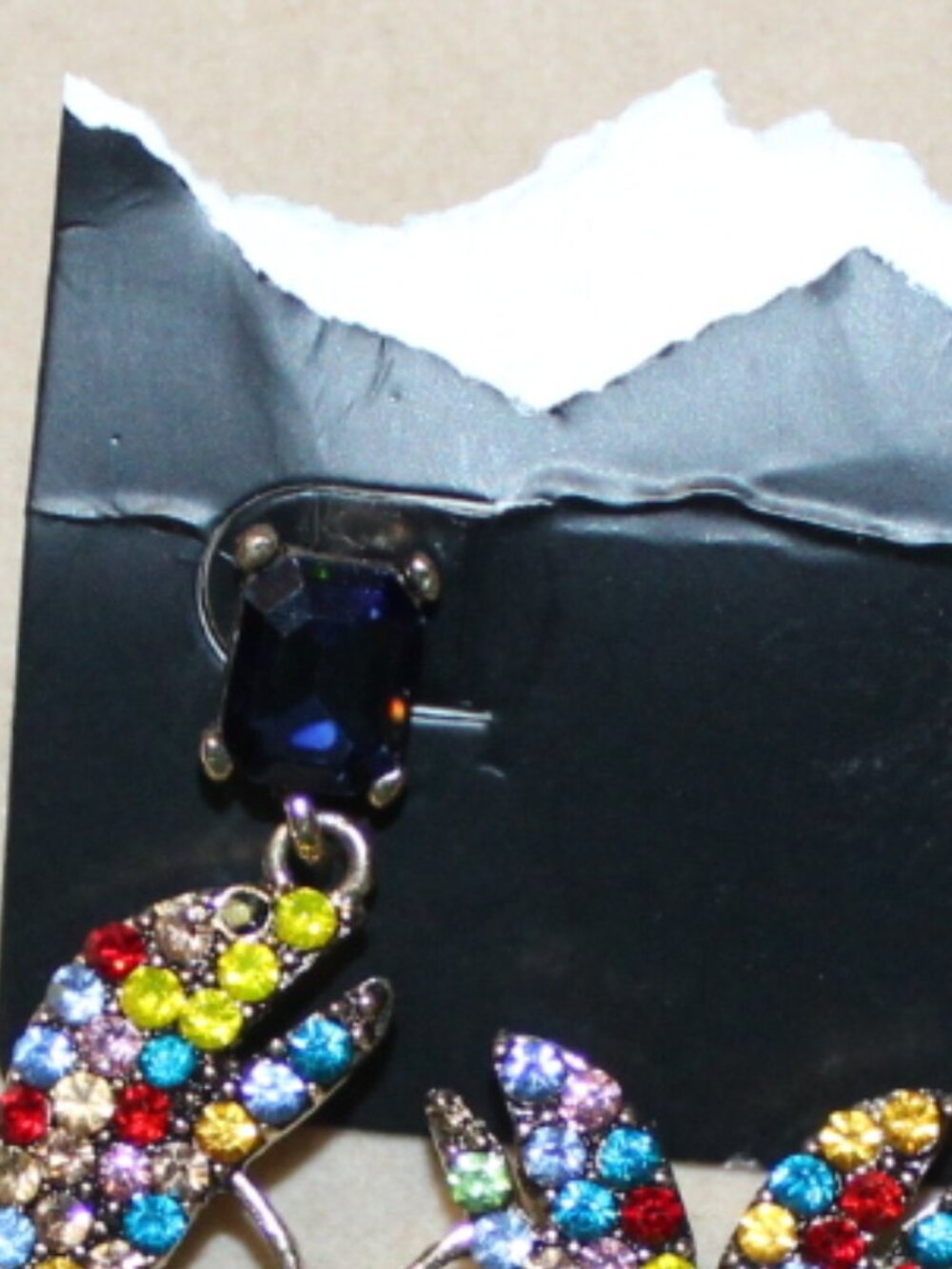 NWT Torrid Rhinestone Lobster earrings. NICE! - Picture 3 of 5